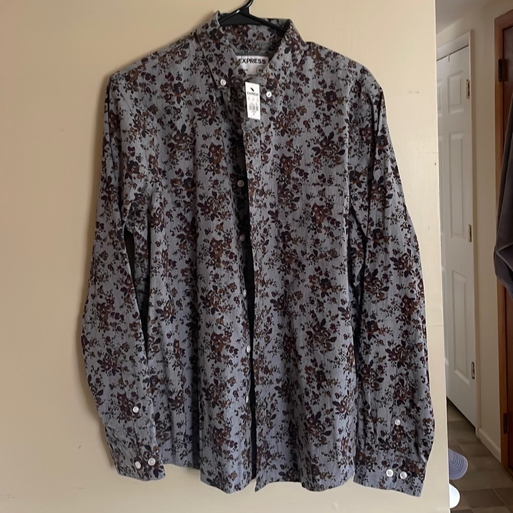 Express Button Down